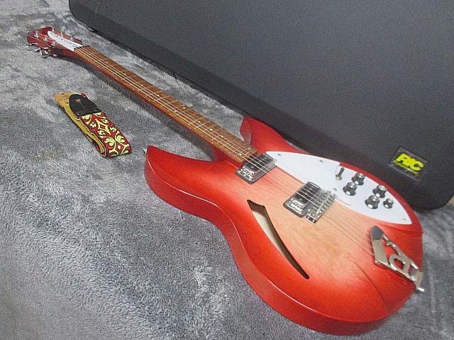 Rickenbacker リッケンバッカー エレキギター モデル：330 FG 2005年製 