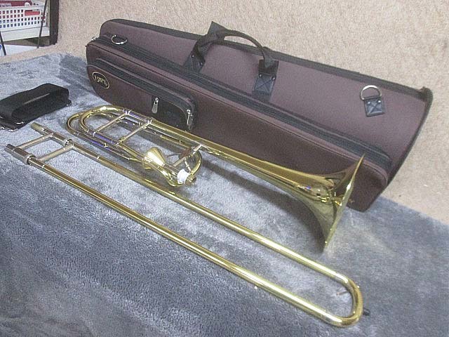 BACH バック Stradivarius テナーバストロンボーン モデル：42 ギグバッグ付 – 札幌店 買取実績